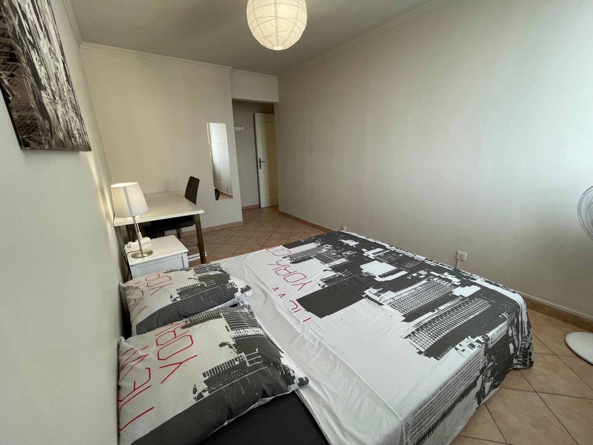 Chambre Privee En Colocation Dans Un Appartement Vaulx En Velin Centre Eksteriør billede