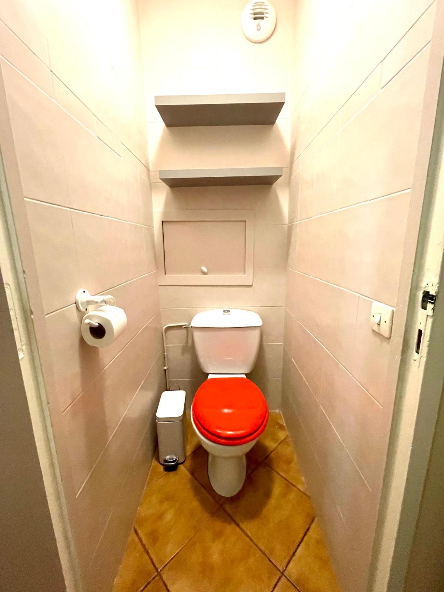 Chambre Privee En Colocation Dans Un Appartement Vaulx En Velin Centre Eksteriør billede